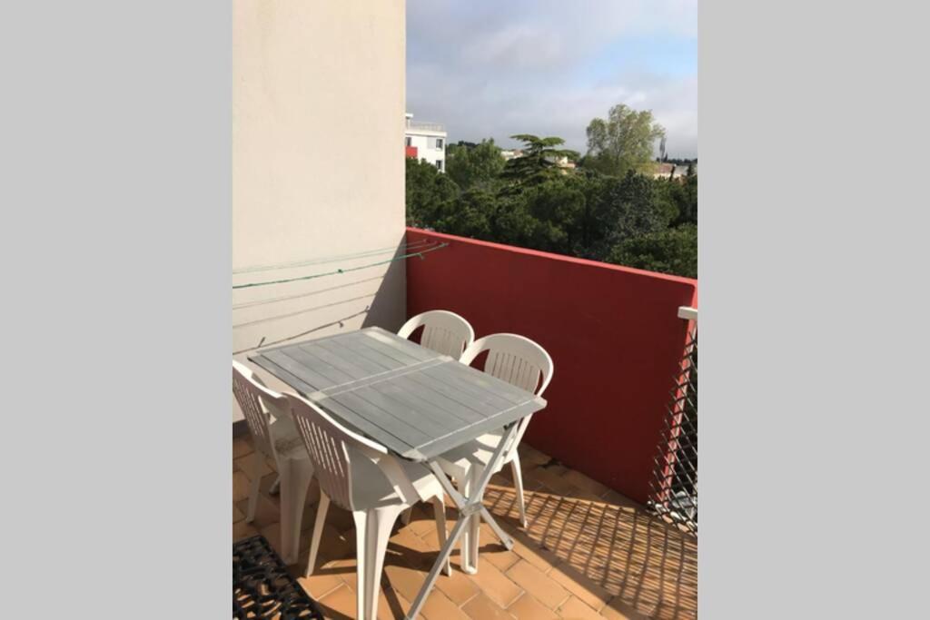 Bel Appartement Avec Vue Et Parking Prive Безьє Екстер'єр фото